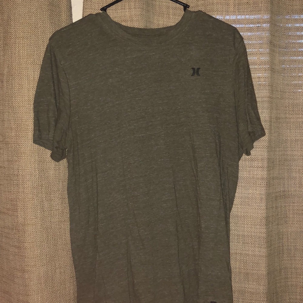 Hurley olive green tee